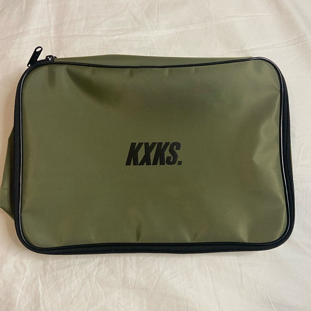 KXKS Sneaker Case (Combat Green) Like New